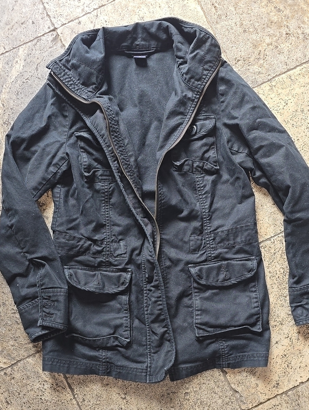 GAP Utility Jacket - Picture 2 of 4